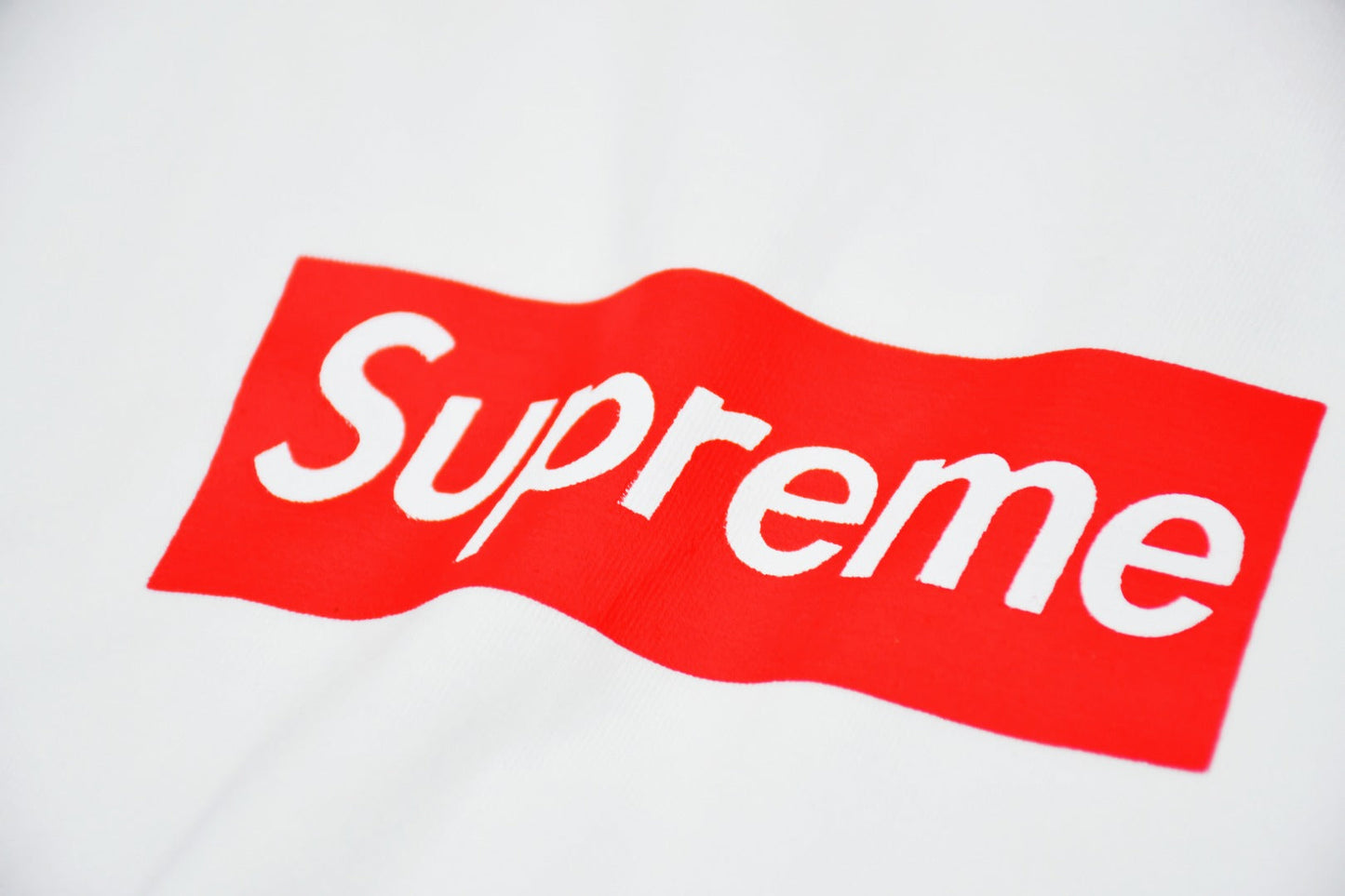 Camiseta Supreme LA