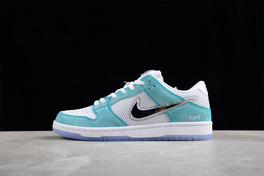 Nike Dunk Low Pro April Skateboards FD2562-400