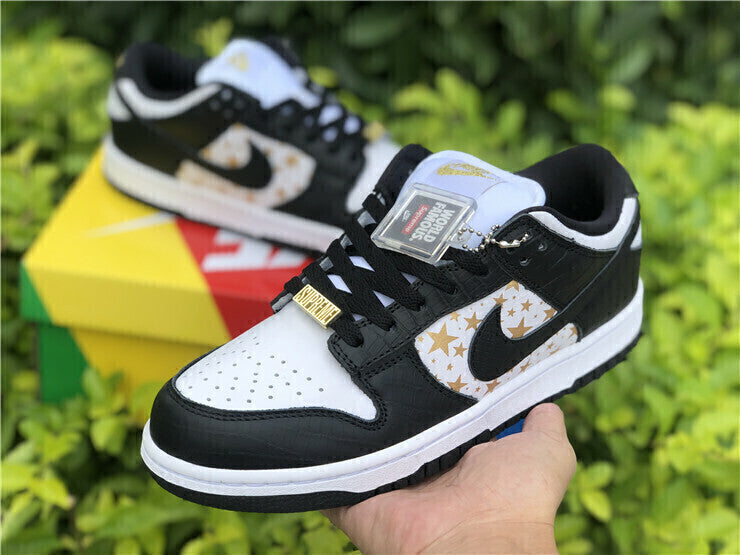 Nike SB Dunk Low Supreme Stars Black DH3228 102