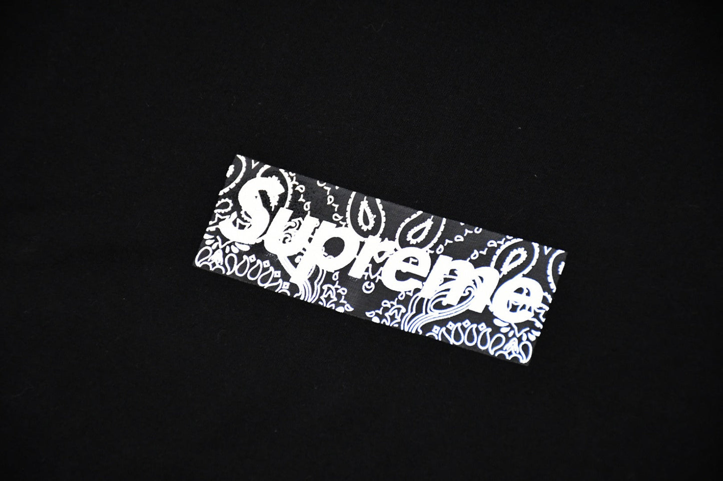 Camiseta Supreme Bandana Box