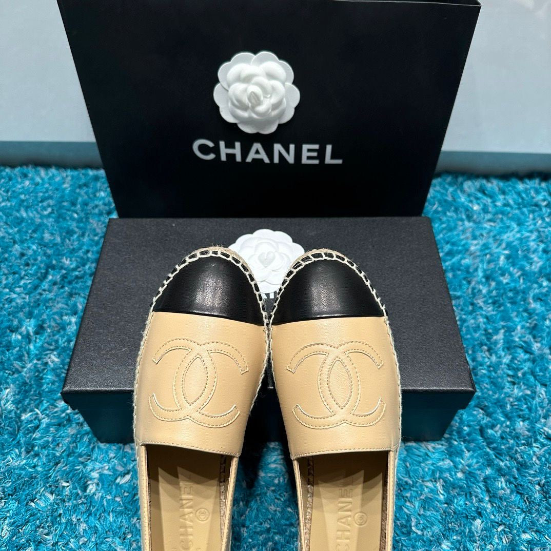 Espadrilles Chanel Lambskin Beige & Black