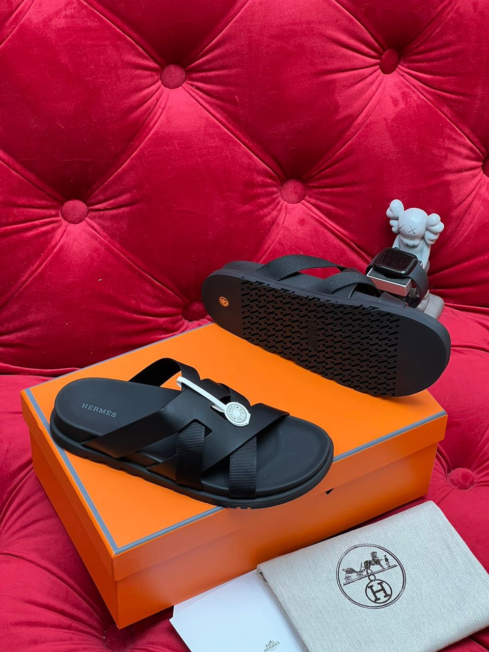 Izmir sandal Hermès Saudi Arabia