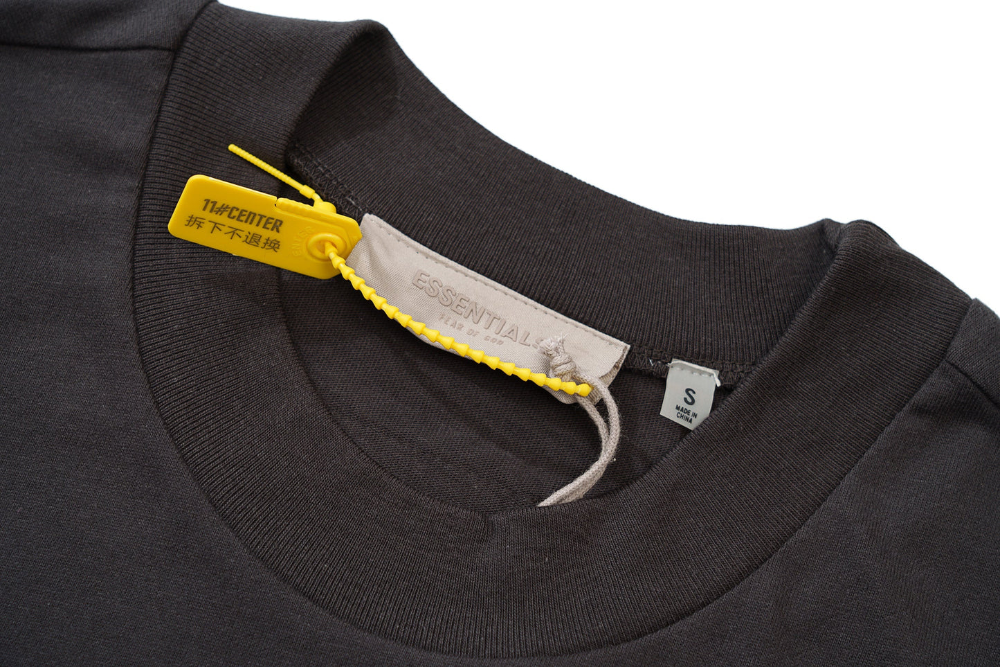 Camiseta Fear Of God Essentials