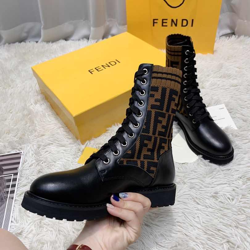 FENDI Rockoko Boots