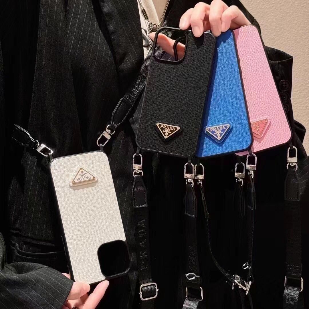 CASE  iPhone PRADA