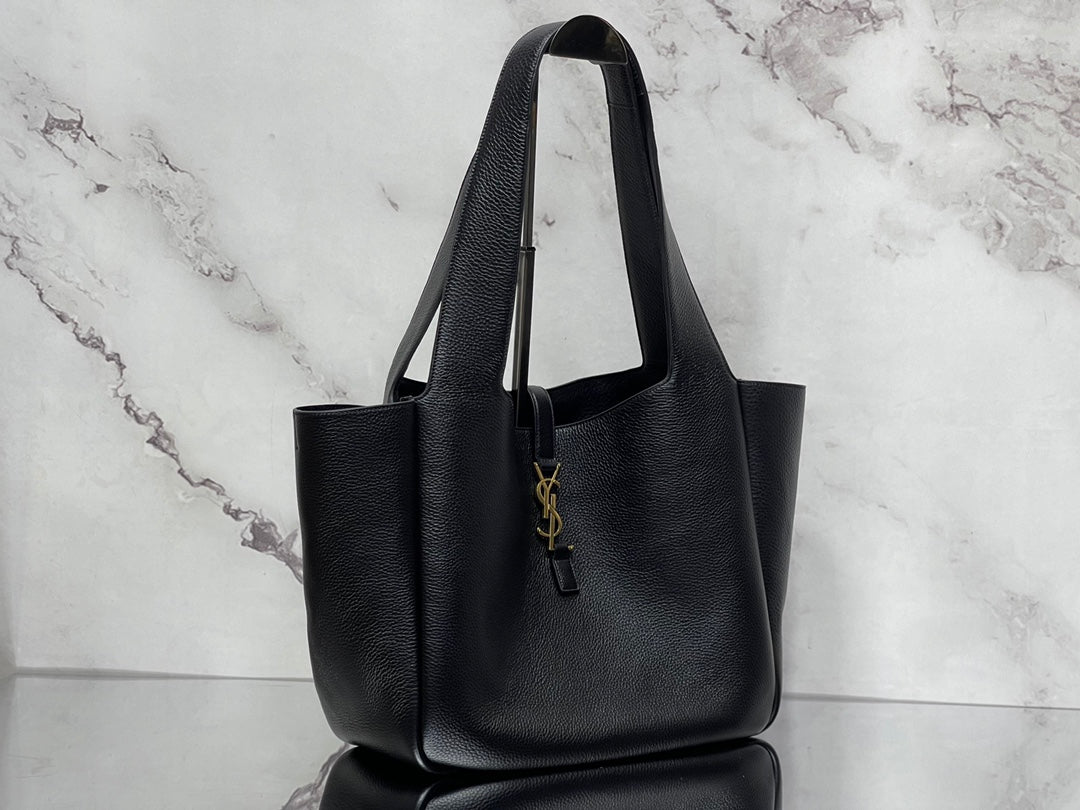 Bolsa Saint Laurent Le 5 à 7 Bea Leather Shoulder