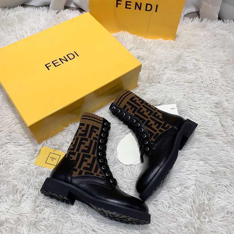 FENDI Rockoko Boots