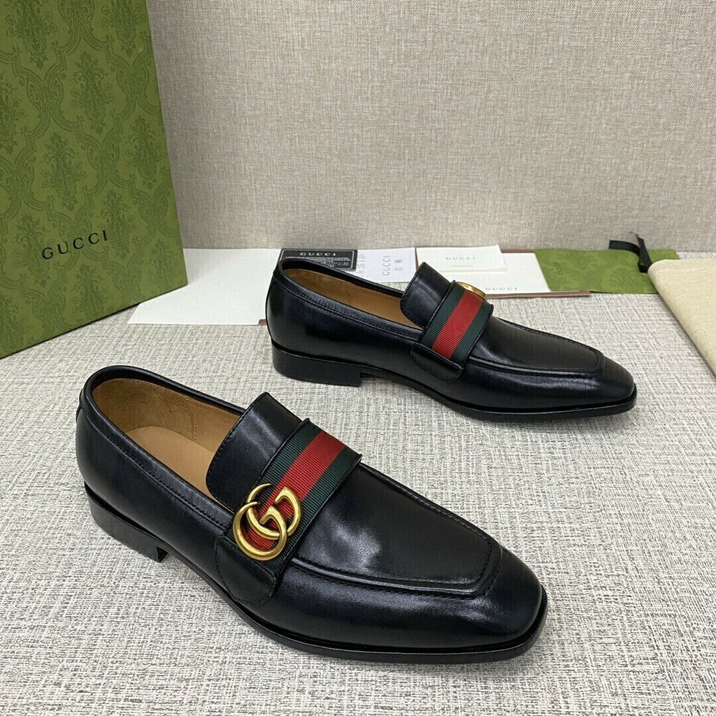 Gucci Plain Leather Loafers Black (Pronta entrega)