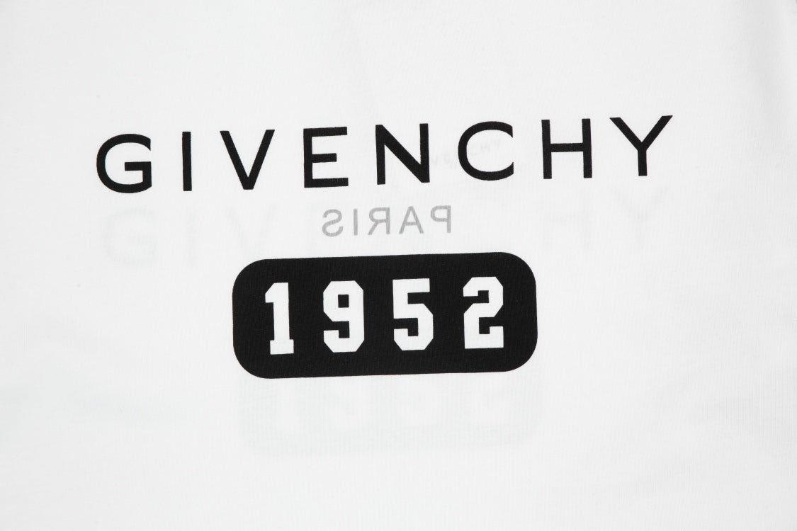 Camiseta Givenchy