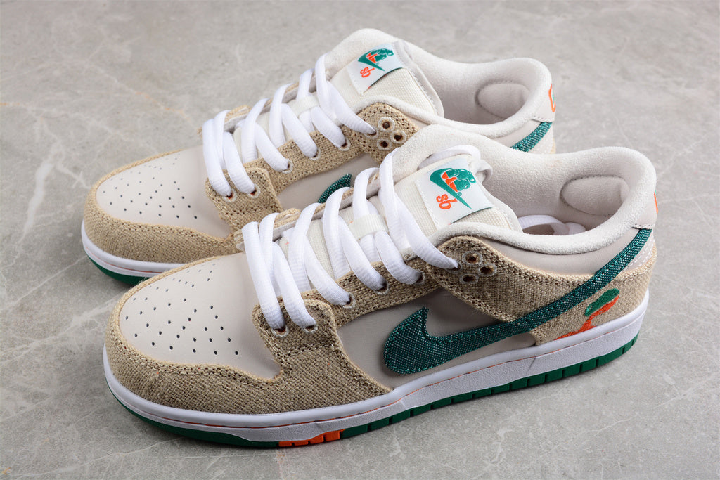 DUNK LOW SB X JARRITOS