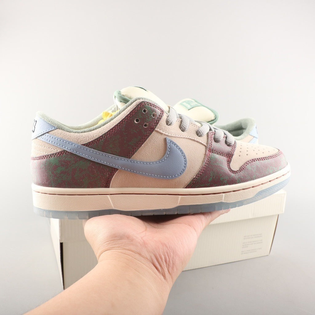 Nike SB Dunk Baixo Clube de Skate Crenshaw FN4193-100