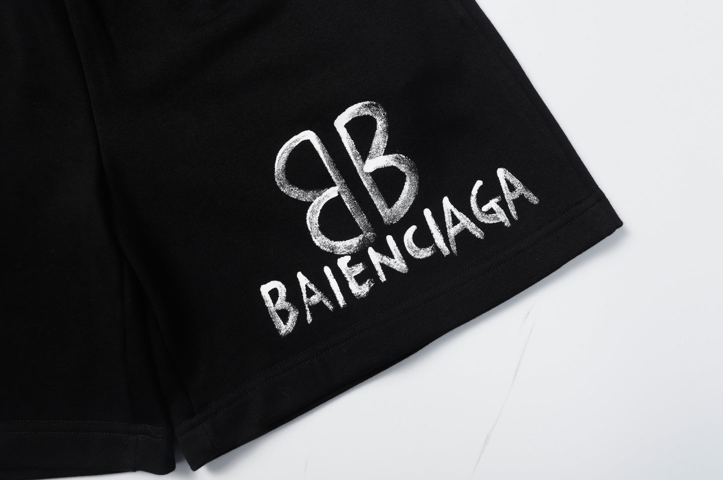 Shorts Balenciaga