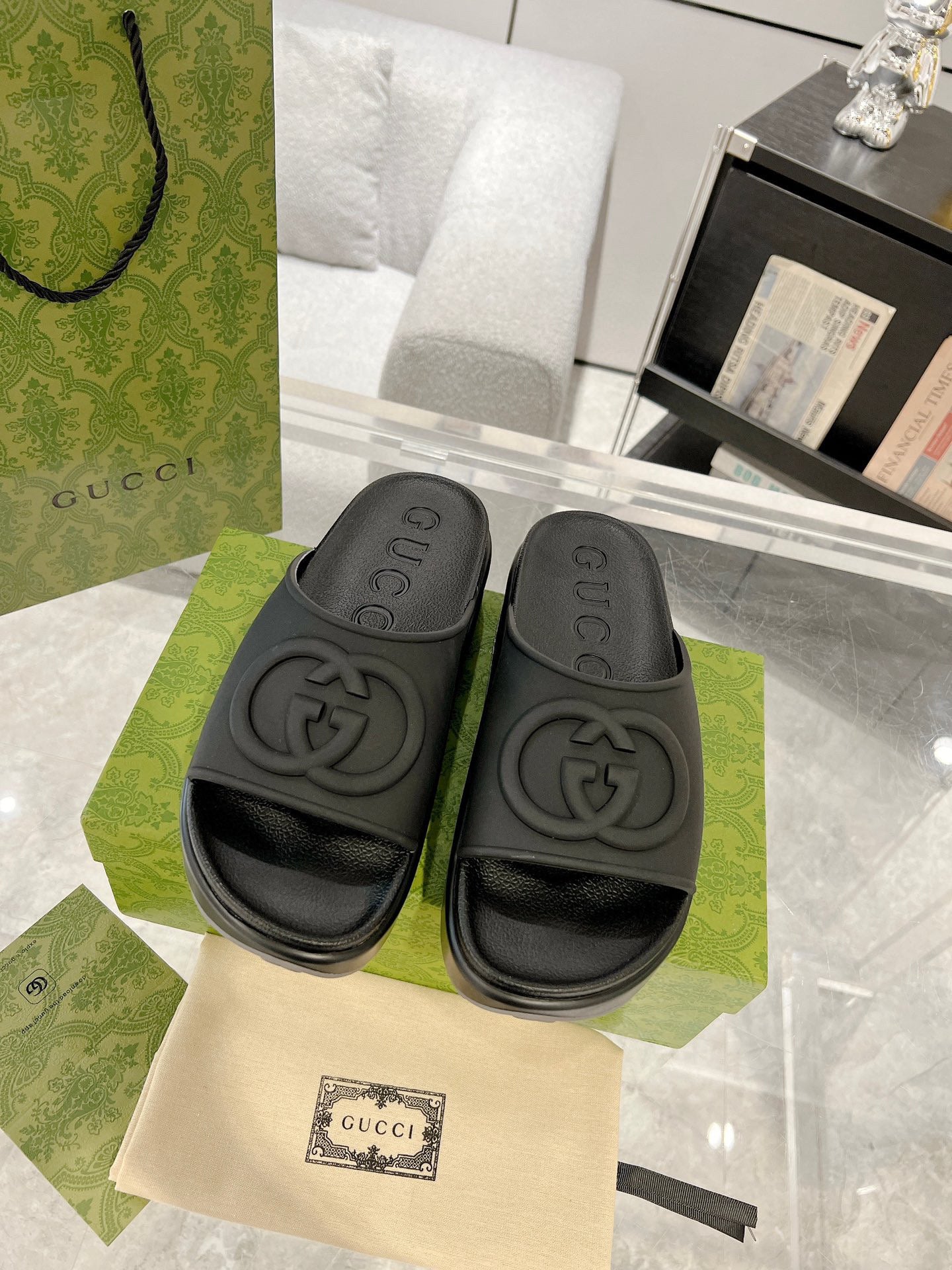 Gucci Interlocking G Slide Black