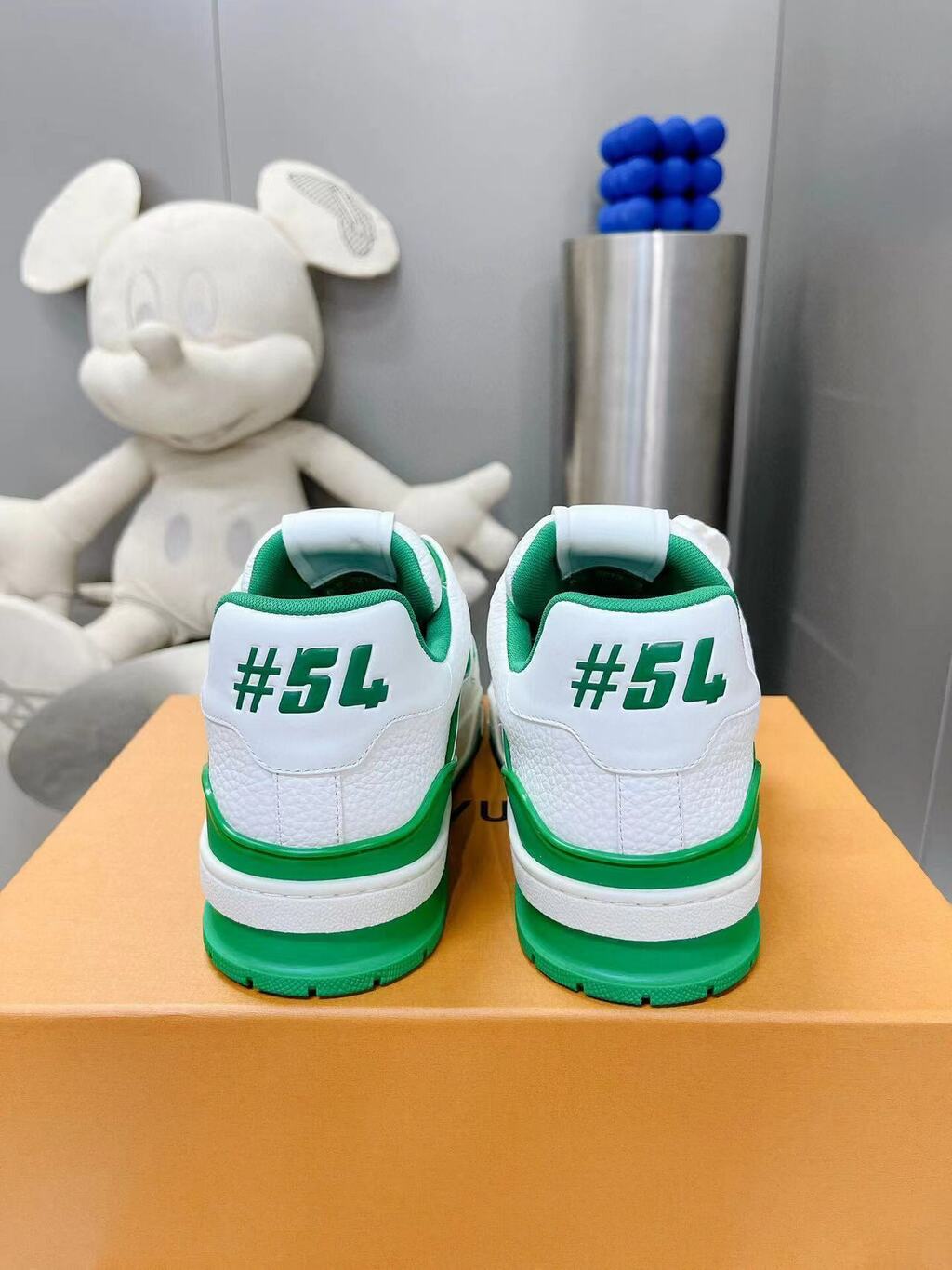 Trainer #54 White Green