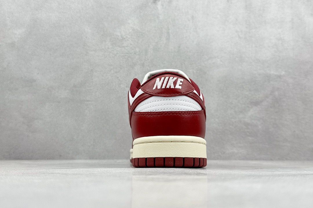 Nike Dunk Low PRM Vintage Team Red