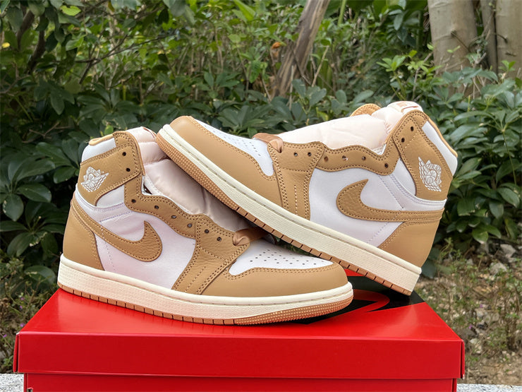 Air Jordan 1 High OG  Praline