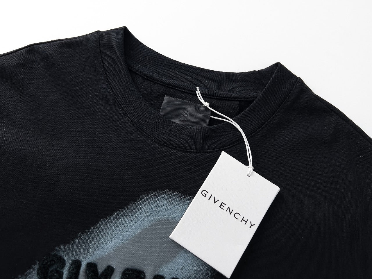 Camiseta Givenchy