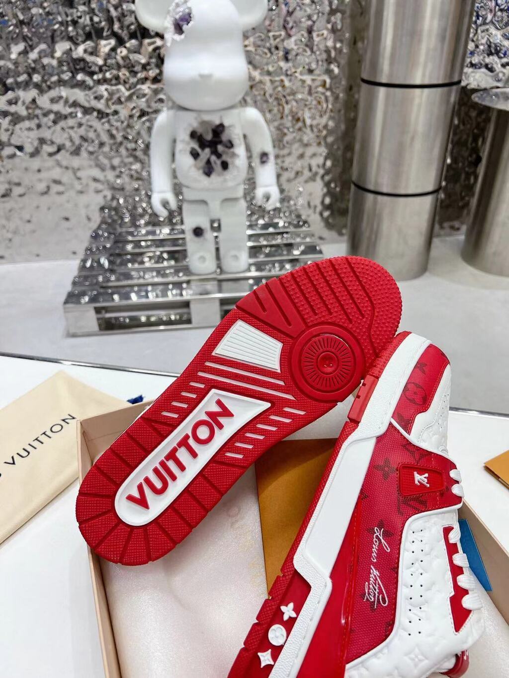 Louis Vuitton Trainer Signature #54 White/Red Monogram