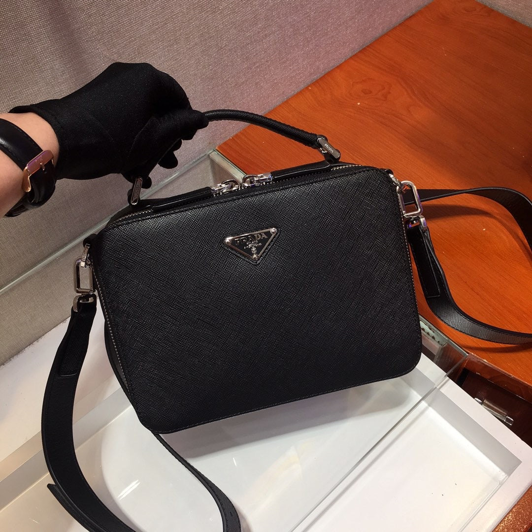 Prada Brique Saffiano Black