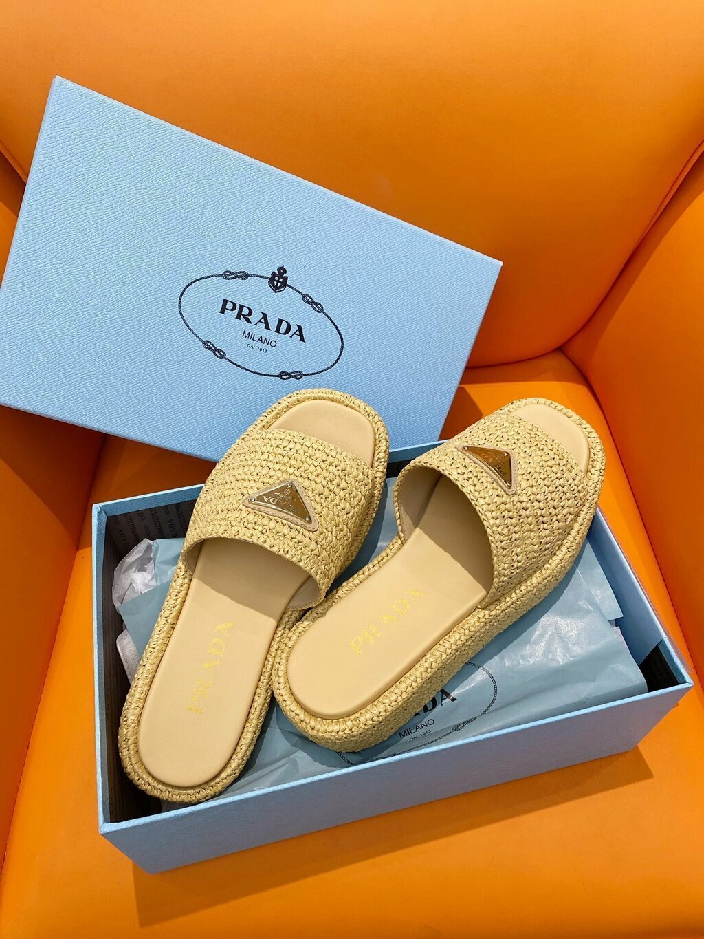 Prada Sandália flatform em crochê