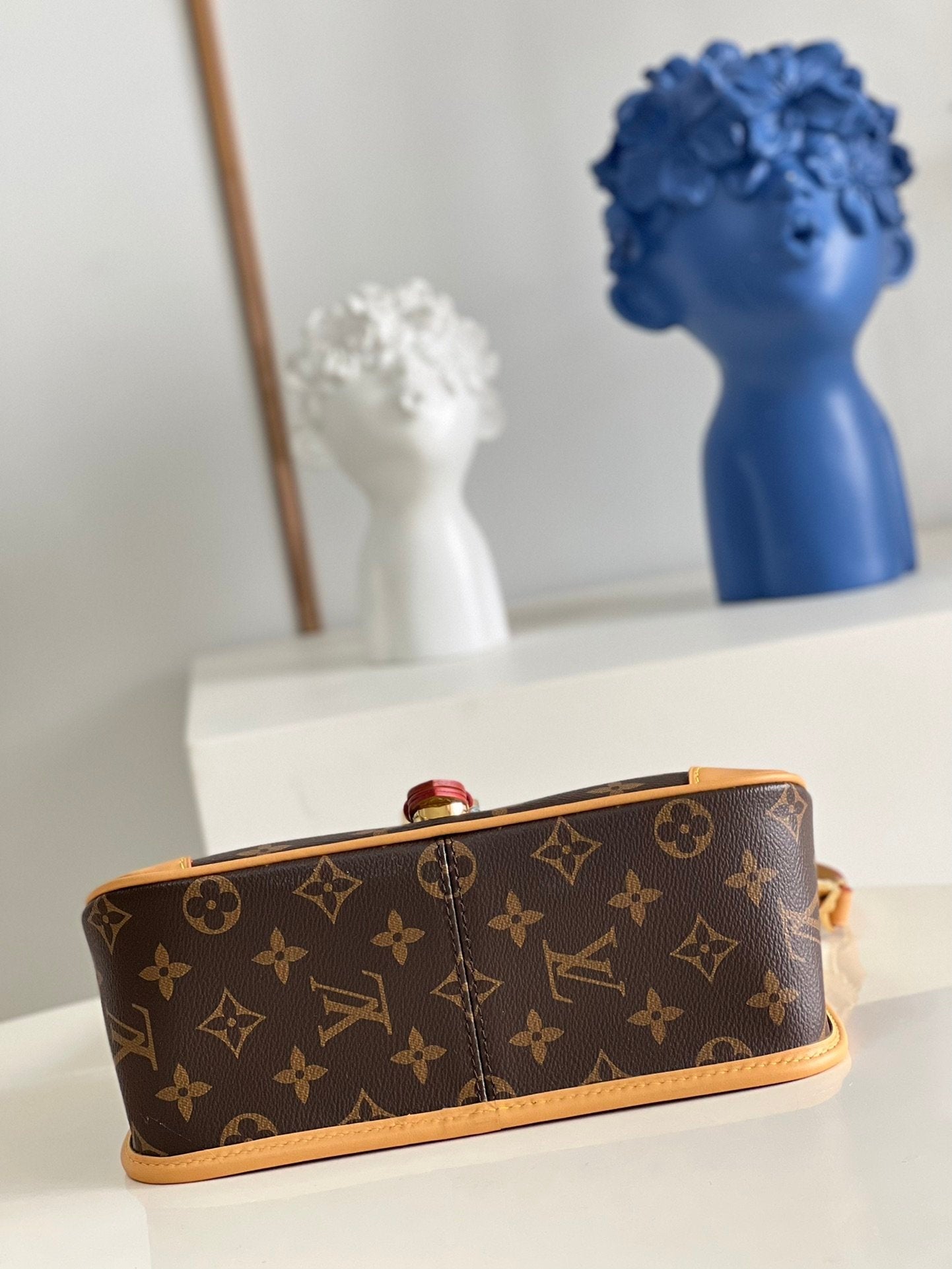 Bolsa Diane Monogram