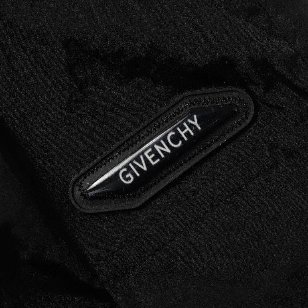 Shorts Givenchy