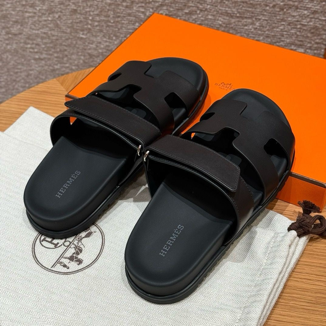 Hermes Chypre Sandal Noir Calfskin Leather