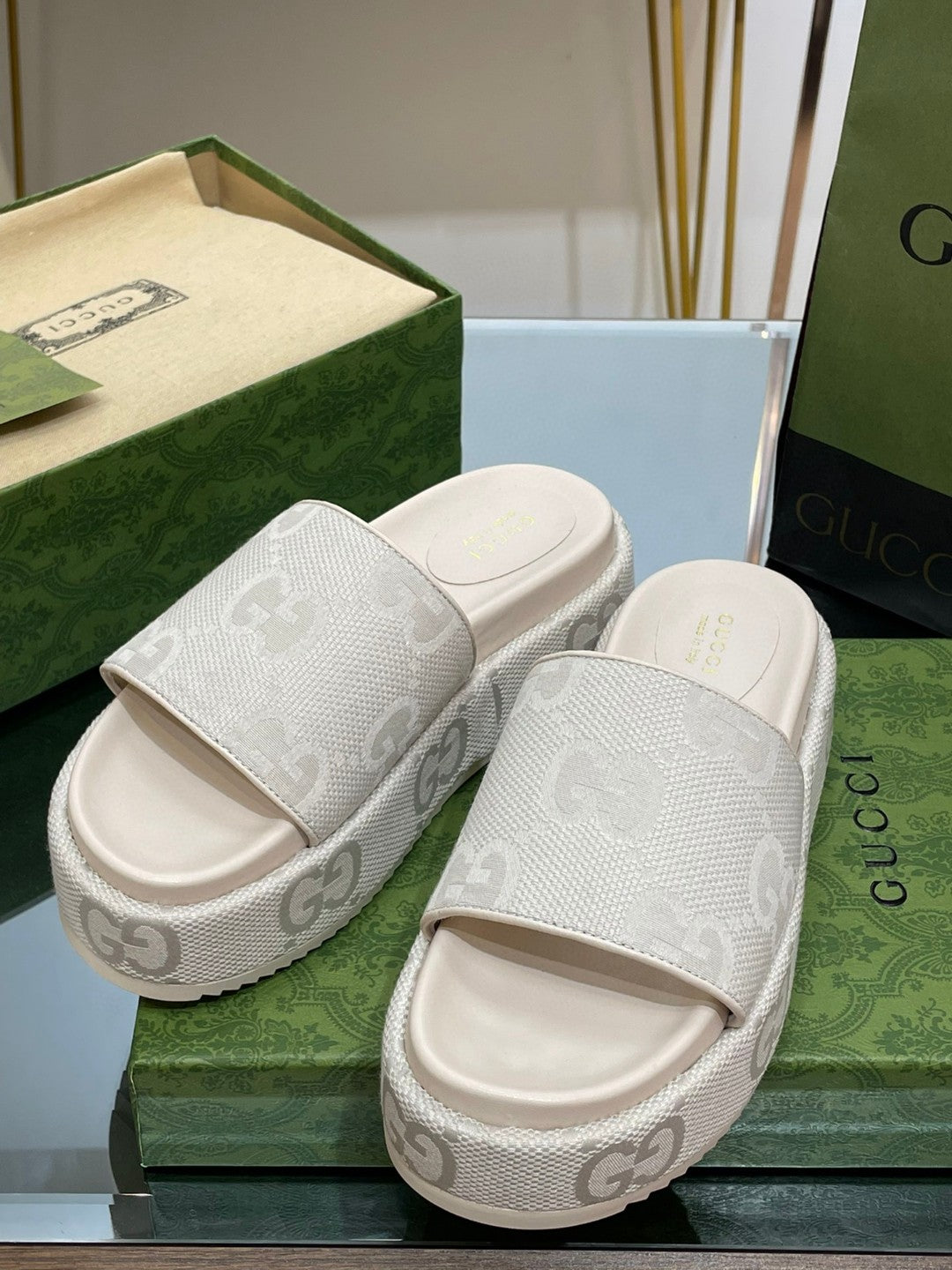 Gucci Angelina Platform Sandal Off-White