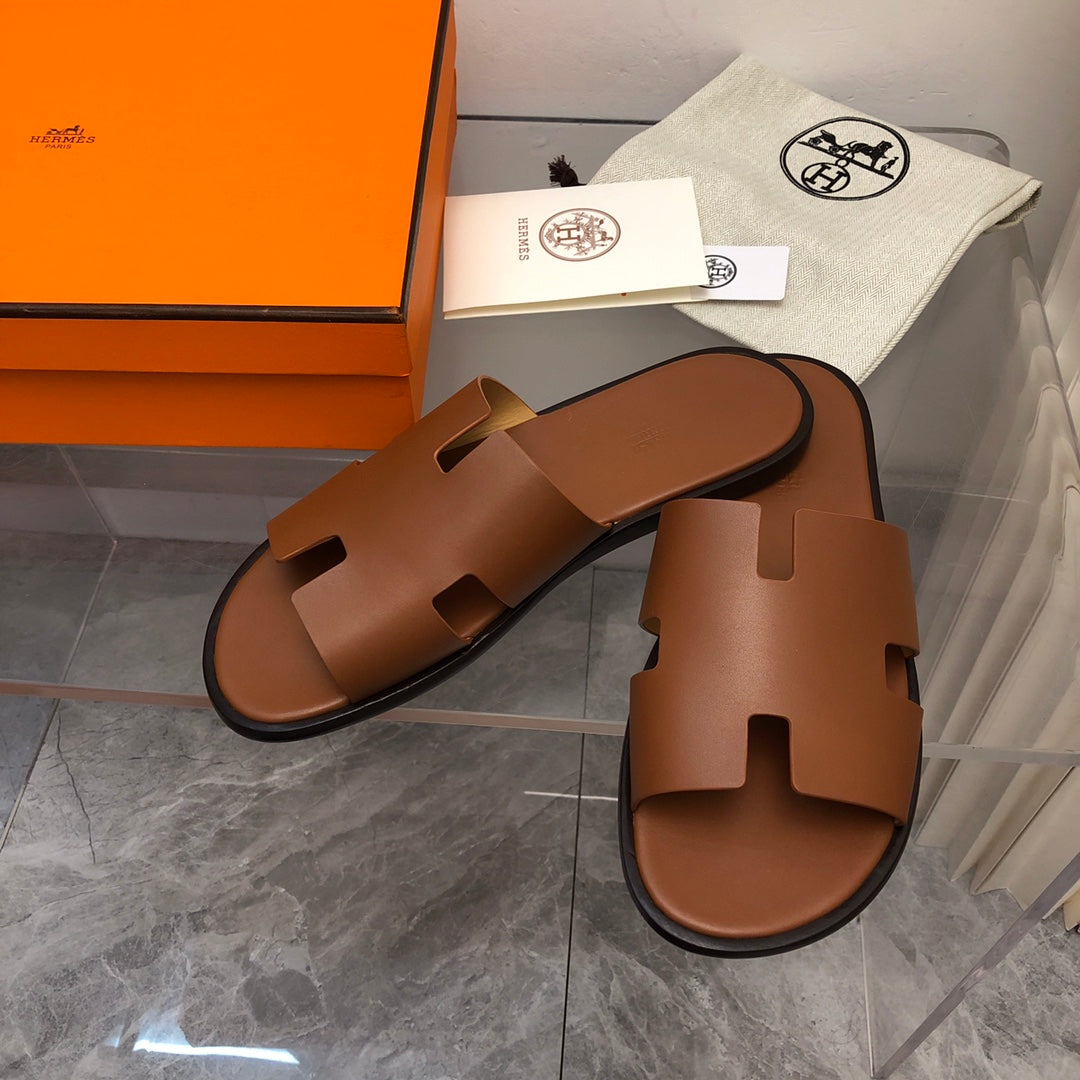 Hermes Izmir Sandal Gold Smooth Calfskin Leather (Pronta entrega)