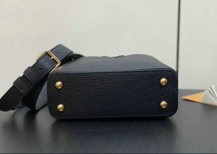 Bolsa LV Small Capucines GM Suple