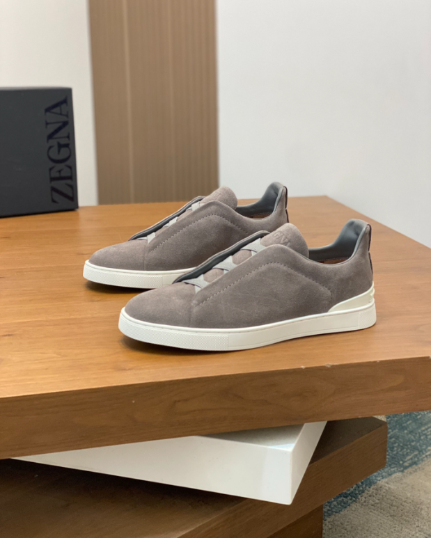 Tênis Zegna Triple Stitch Suede Sneakers Grey