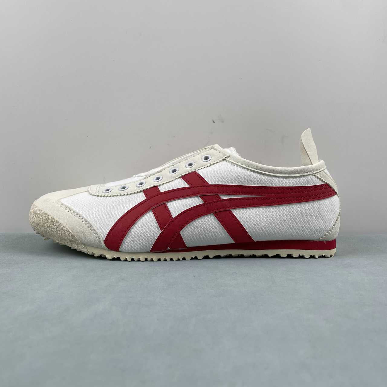 Onitsuka Tiger Mexico 66 White Burgundy