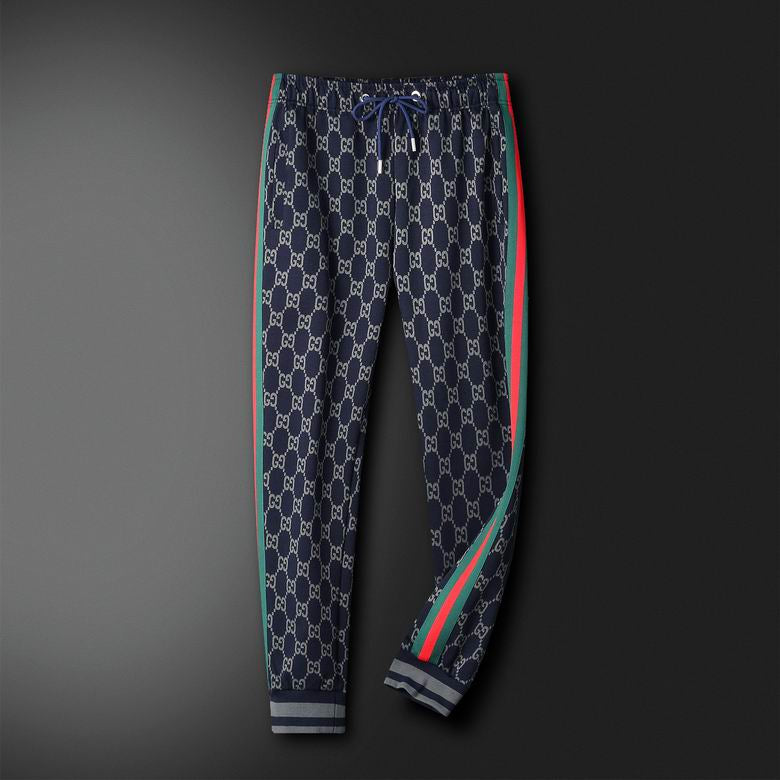 Conjunto Gucci Jacquard Monogram