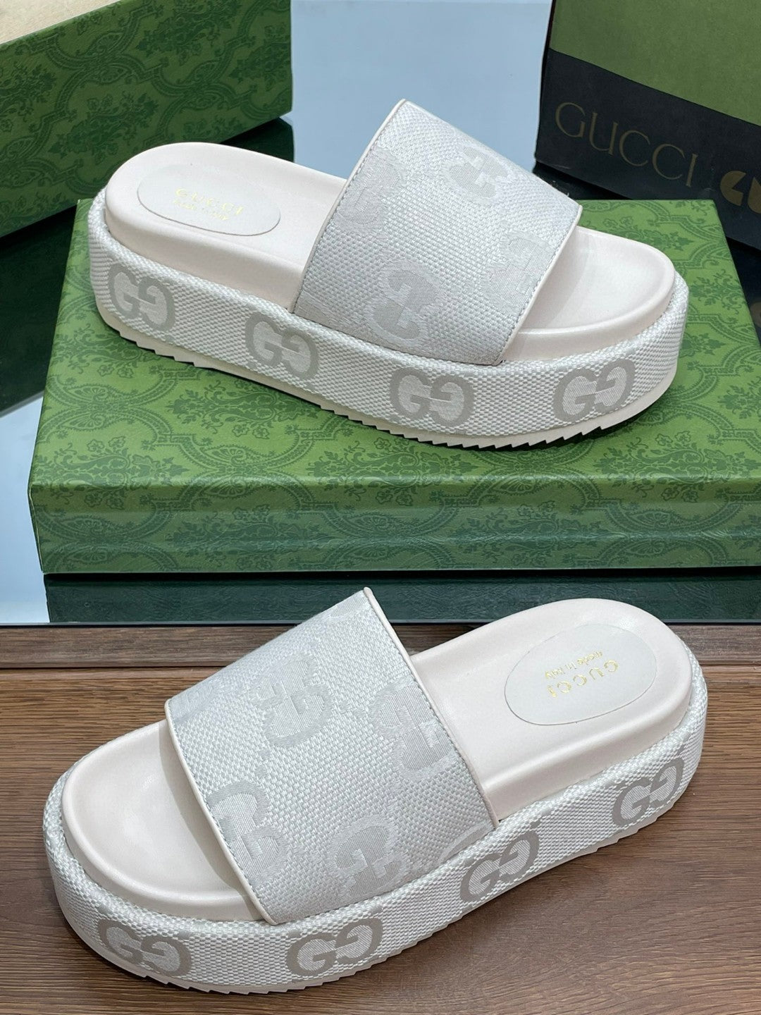 Gucci Angelina Platform Sandal Off-White