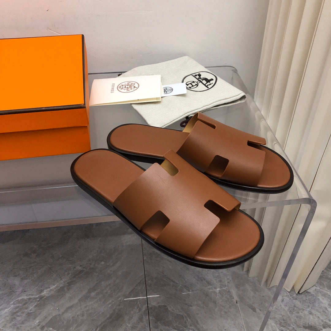 Hermes Izmir Sandal Gold Smooth Calfskin Leather (Pronta entrega)