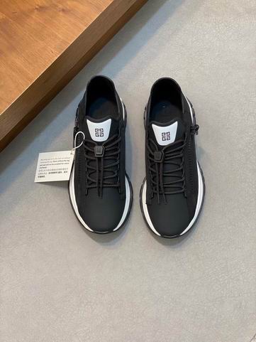 Sneaker Givenchy Spectre Runner