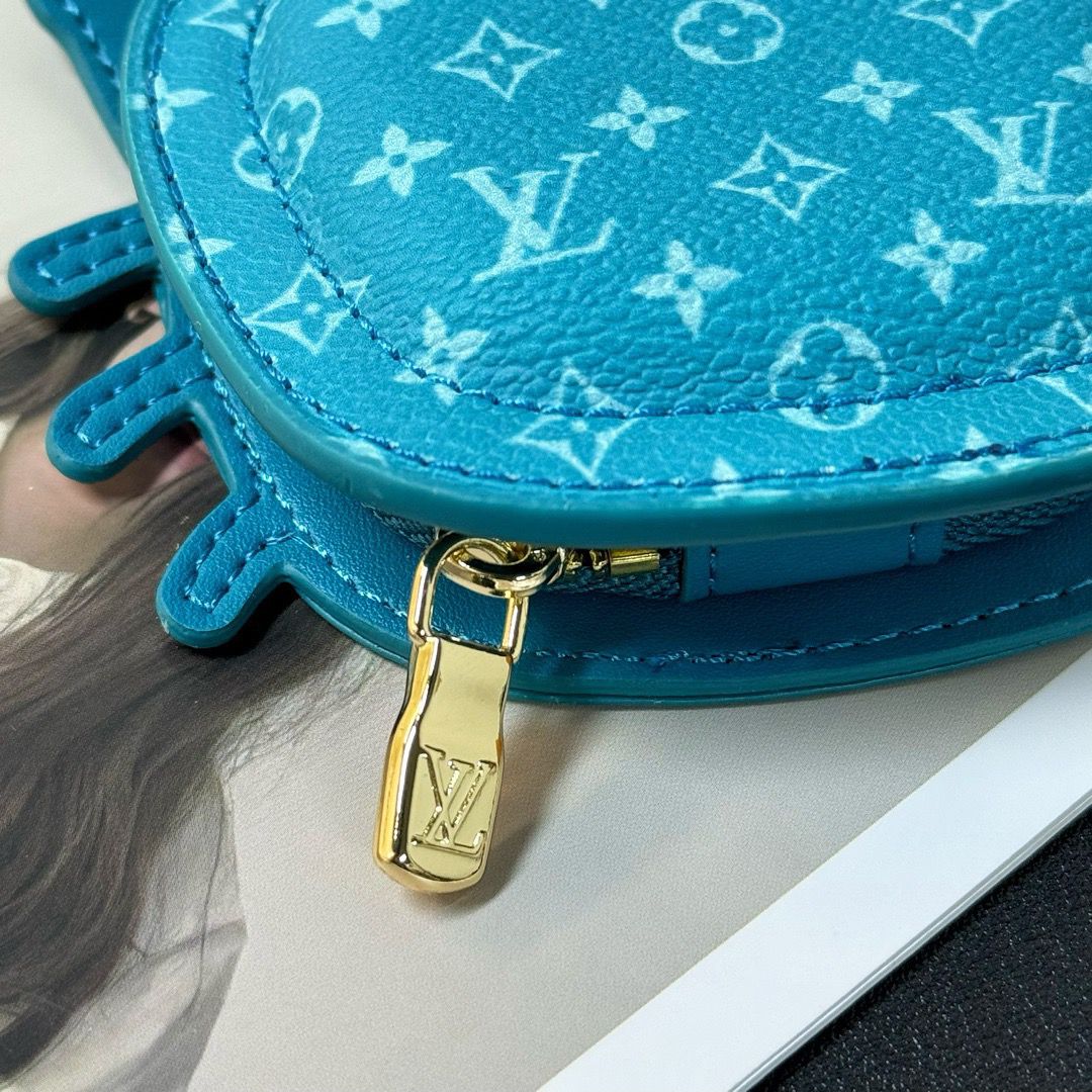 Chaveiro Bag Charm LV Crab Blue