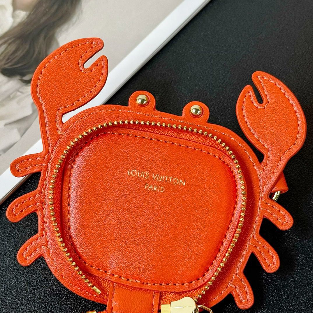 Chaveiro Bag Charm LV Crab Orange