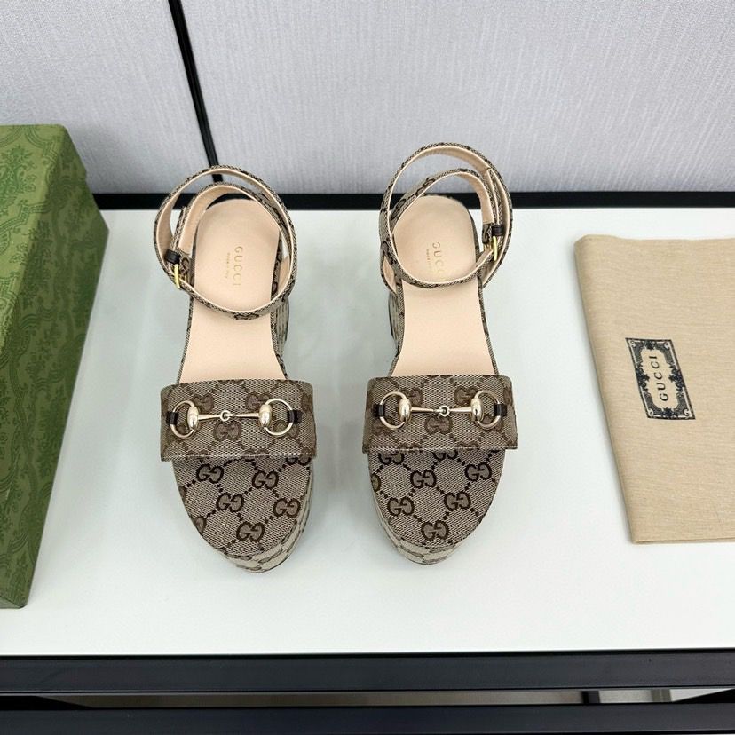 Gucci Sandal Flat platform 75mm