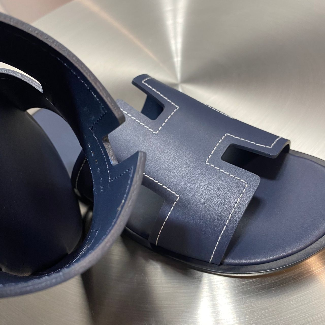 Hermes Izmir Sandal Marine Epson Leather