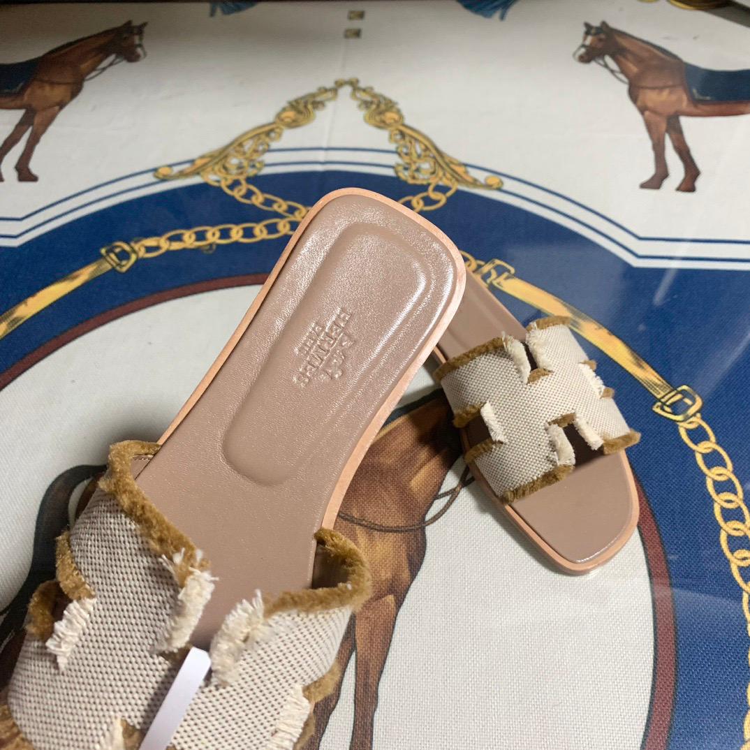 Hermes Oran Sandal beige Calfskin Leather