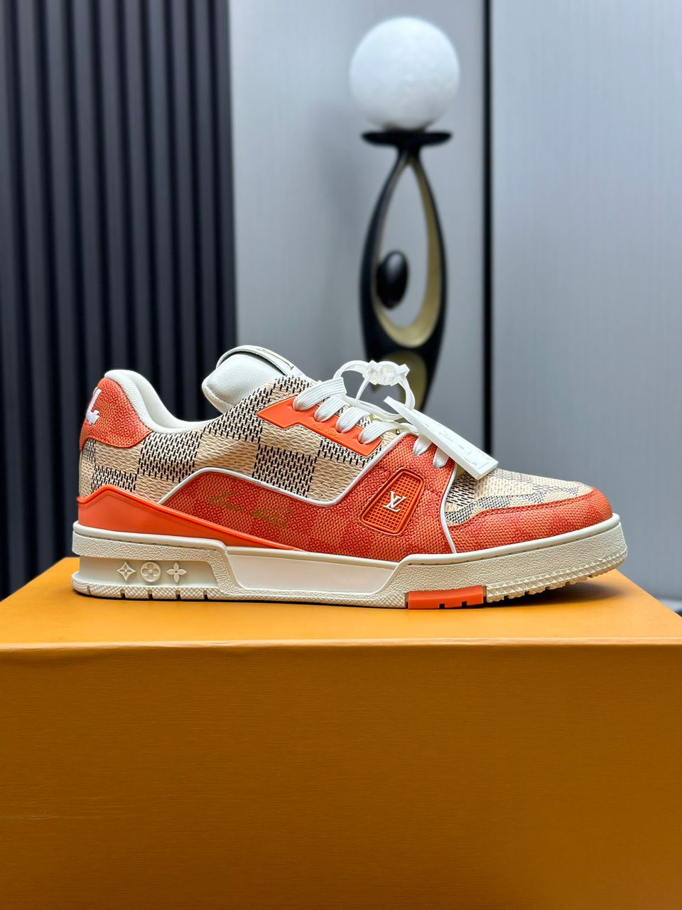 Lv Trainer Damier White Orange