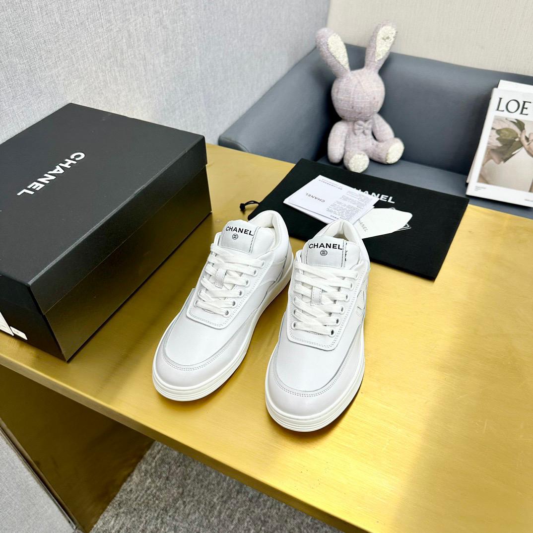 Chanel CC Logo White