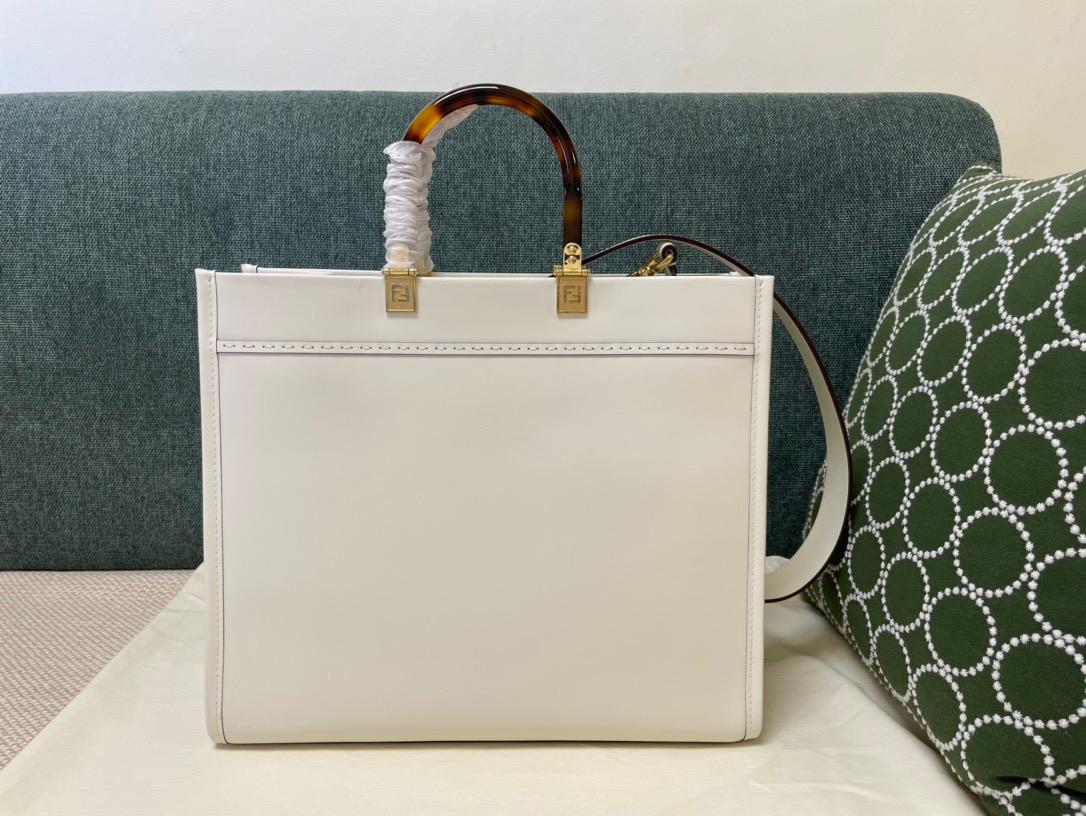 Bolsa Fendi Sunshine Cream Tote