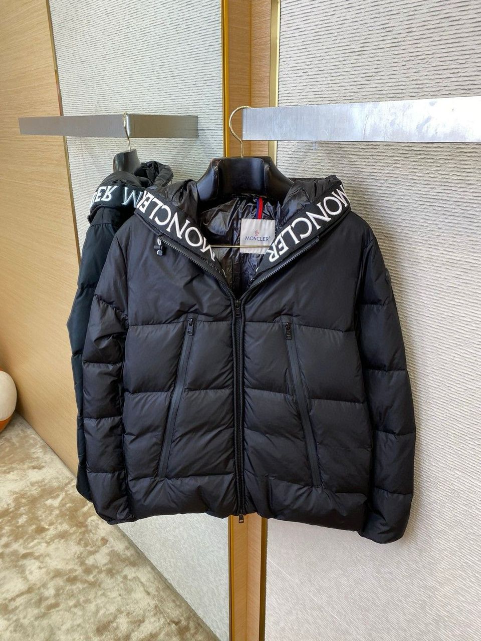 Jacket Moncler Montcla