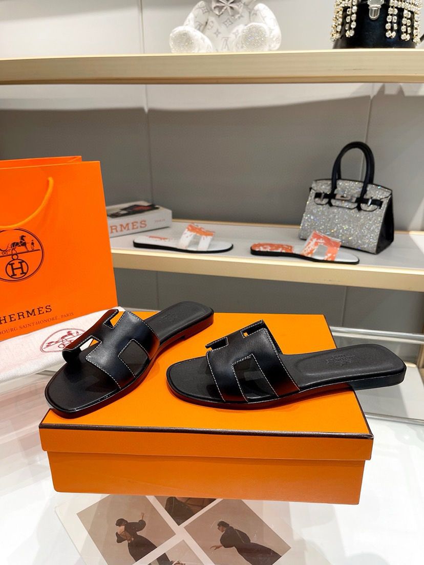 Hermes Oran Sandal Black