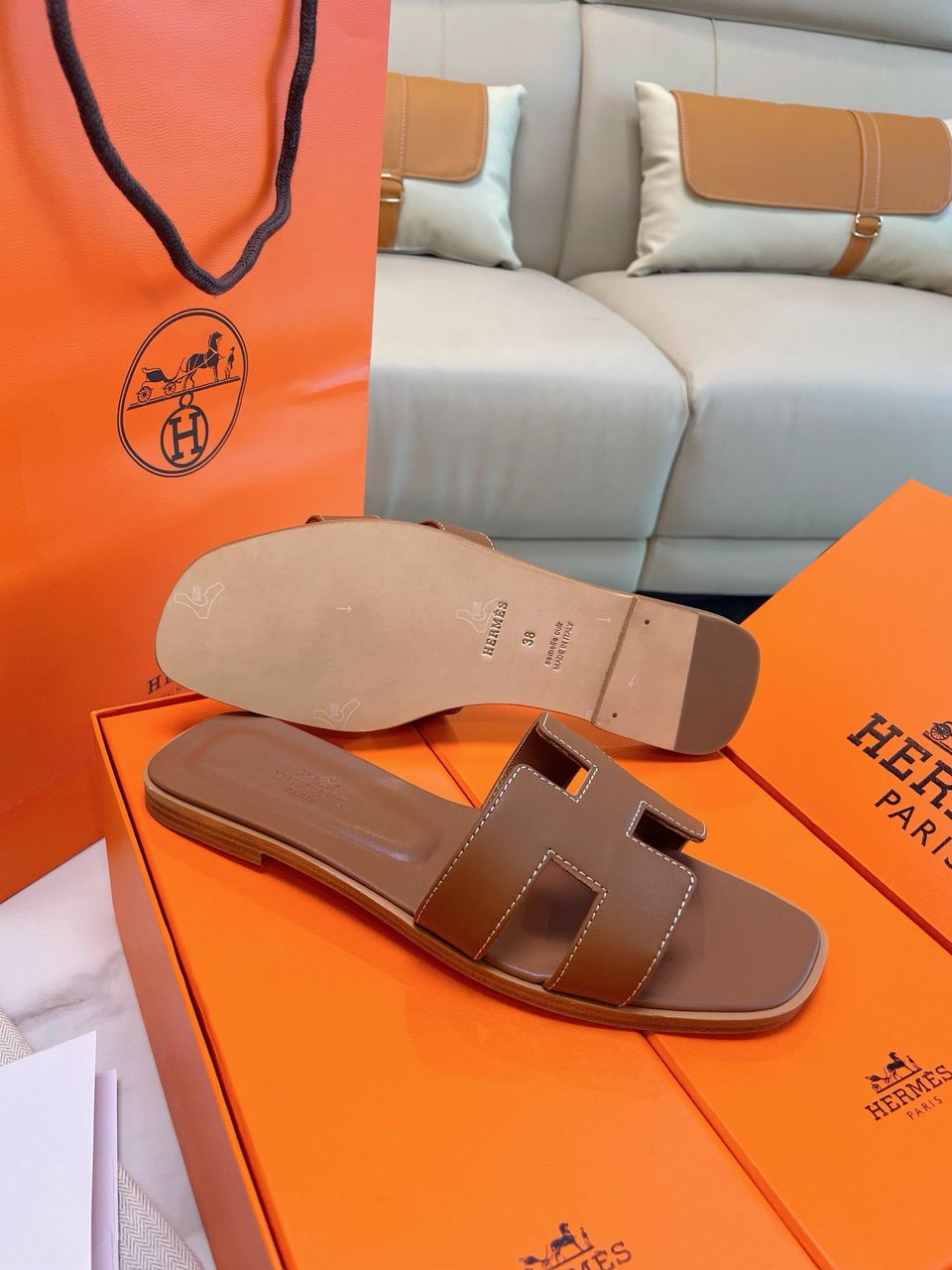 Hermes Oran Sandal Gold