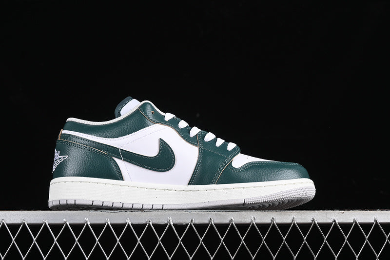 Jordan 1 Low SE Oxidized Green