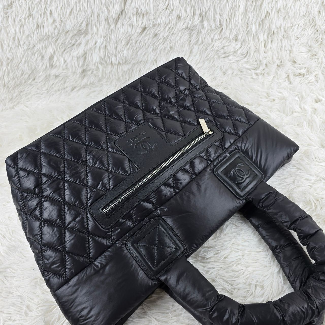 Bolsa Chanel Cocoon Small Tote Black