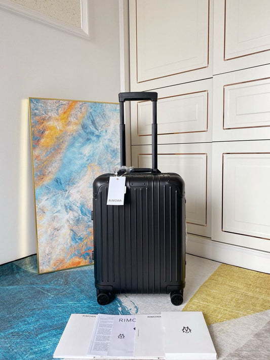 Mala Rimowa Cabin Black